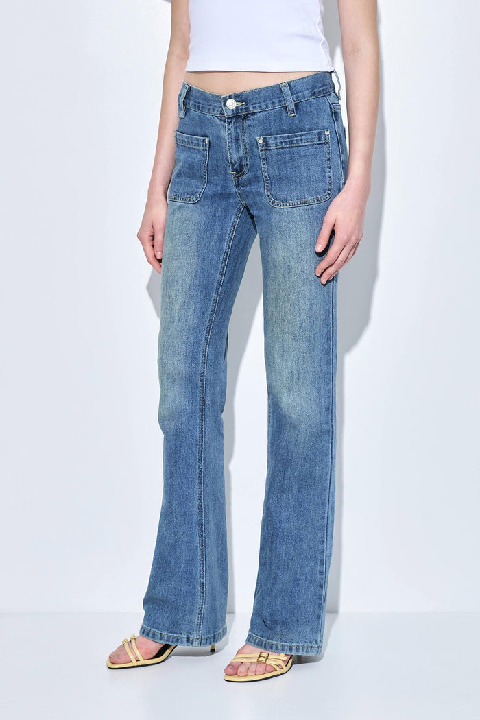 No.17| Mid Rise Bootcut Denim