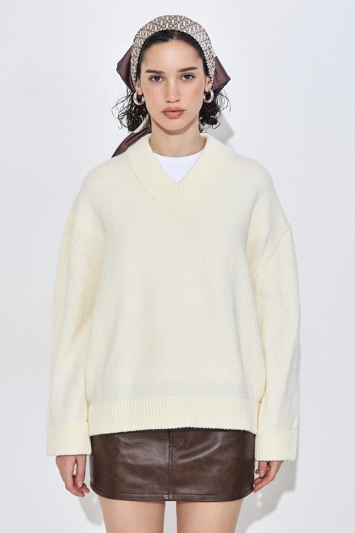 V Neck Oversized Jumper