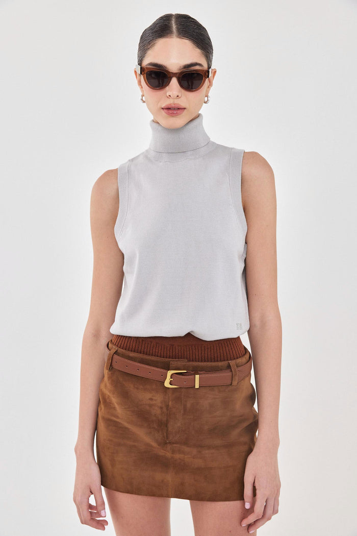 Sleeveless Knit Turtleneck Top