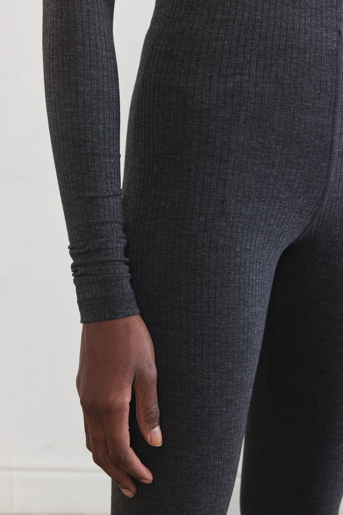 Ribbed Flat-Lock Leggings